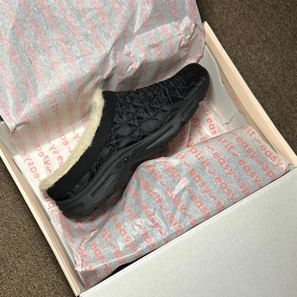 Easy Spirit Black Quilted Slip-On Mule with Cream Lining - Picture 1 of 6
